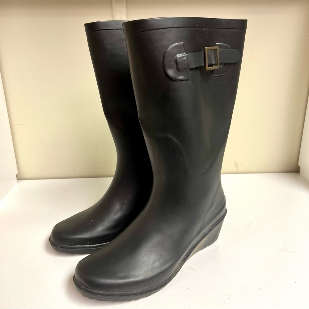HENRY FERRERA rubber matte black rain boots women’s size 8